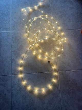 Luci di Natale: due nastri luminosi da 7 e 5 metri