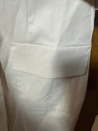 Vestido blazer/traje beige escote cruzado T.S