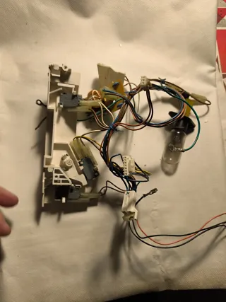 Serratura per microonde