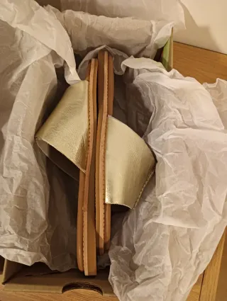 Sandalias Clarks Doradas Talla 36