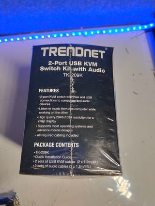TRENDnet TK-209K Switch KVM 2 porte USB/VGA con audio
