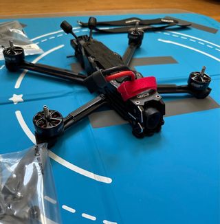 Kit completo dron FPV 6” Mid-Long range