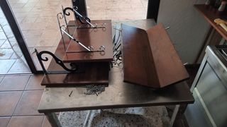 Estanterías madera y metal