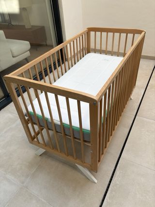 Cuna de bebé madera con colchón my baby mattress