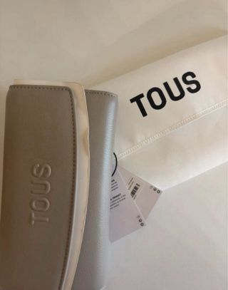 Billetera Tous Beige y Blanca