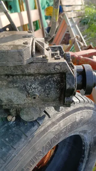 Bomba Inyectora Ford Transit 2.4 TDDI