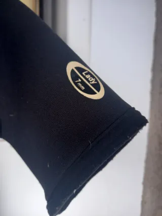 Traje Neopreno Cressi 7mm Chica Se regala uno de c