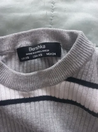 Jersey de rayas gris y blanco