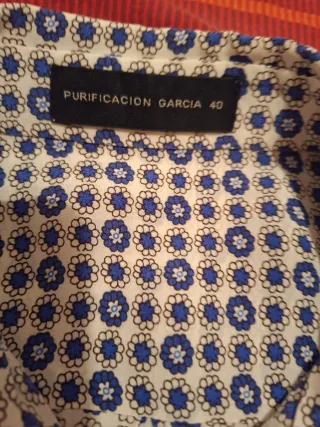 Blusa Purificación García floral azul talla L