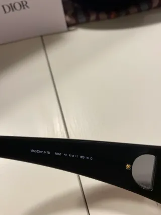 Occhiali da sole Dior neri e oro