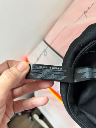 Gorra negra Primark talla única