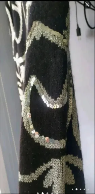 Jersey MONDI negro lentejuelas T.40 (completa =42)