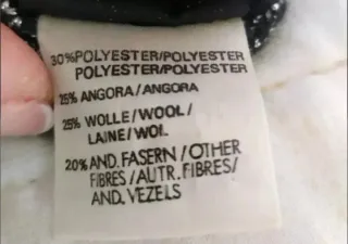 Jersey MONDI negro lentejuelas T.40 (completa =42)