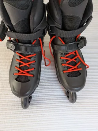 Patines en línea Rollerblade negros talla 39