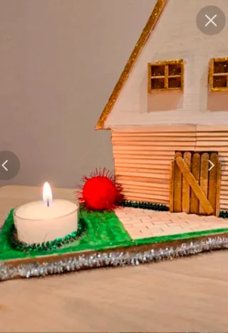 Decorazione natalizia - casetta in legno portacand