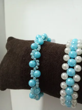 Pulseras de bisutería hechas a mano