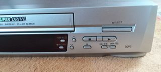 Reproductor VHS Panasonic NV-FJ613 con Mando