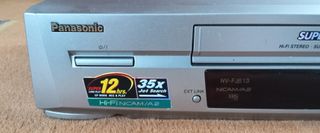 Reproductor VHS Panasonic NV-FJ613 con Mando