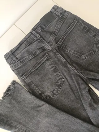 Gonne jeans nere sfilacciate