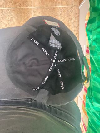 Gorra gucci
