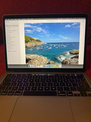 MacBook Pro M2 2022 Plata