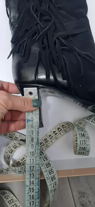 Stivali alti in vera pelle con frange