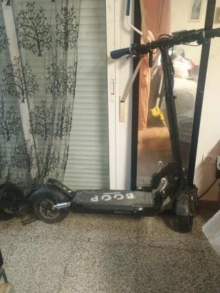 Patinete eléctrico SmartGyro Rockway