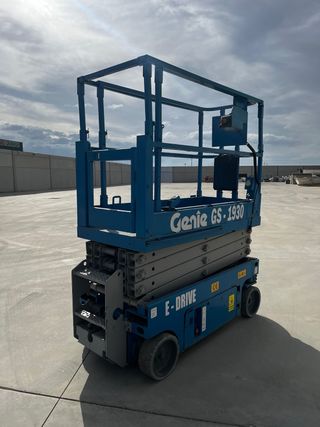 Plataforma Tijera Genie GS-1930 Eléctrica