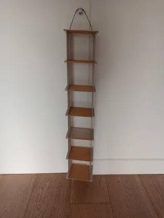 Scaffale a parete per CD