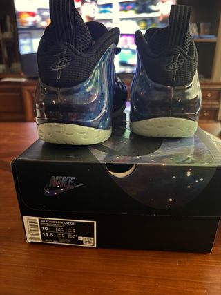 Nike Air Foamposite Galaxy 10 US