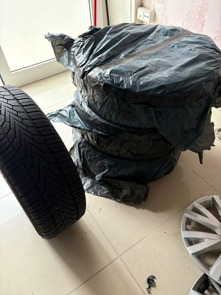 Llantas Volkswagen GTD 7 casi nuevas