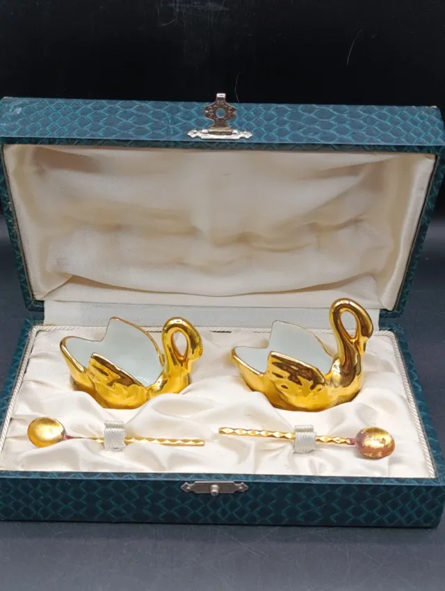 Set sale e pepe Limoges in porcellana