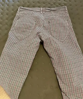 Pantalón Antonio Morato cuadros rojos