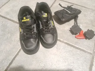 Scarpe con rotelle Naban nere