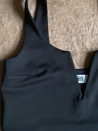 Top Negro Escote Pico Elástico Talla Única