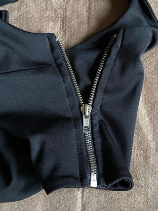 Top Negro Escote Pico Elástico Talla Única