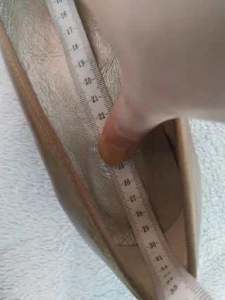 Zapatos piel dorado/bronce con decoración t. 43 44