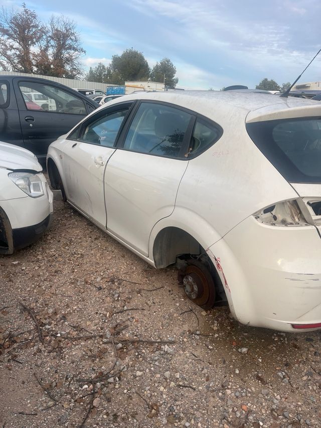 despiece seat leon 1.6 tdi motor cay año 2009