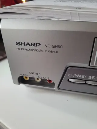 Reproductor grabador VHS Sharp VC-G465