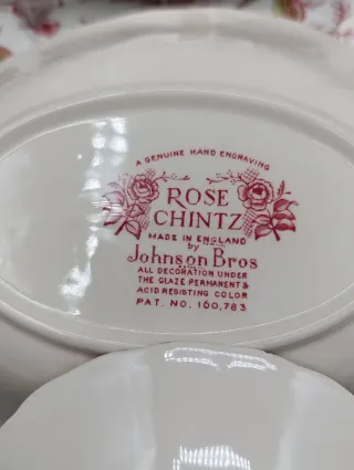 Set da tè inglese in stile vintage