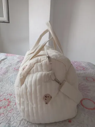 Bolso de bebé grande Shein beige y cambiador