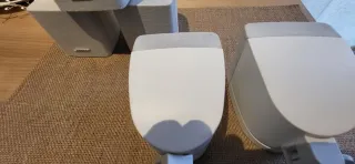 5 Altavoces Bose Acoustimass Cubos Blancos