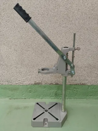 Base pie taladro vertical columna con mordaza