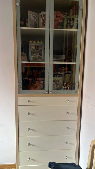 Mueble vitrina con cajones