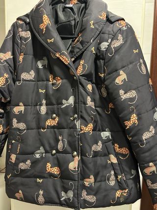 Cazadora acolchada Akinolaude gatos M