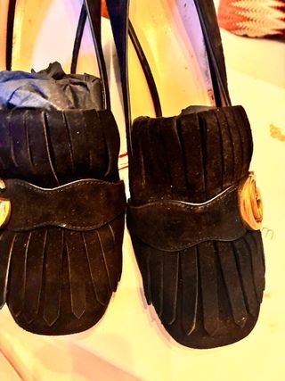 Mocassini Gucci Marmont Neri con Logo Oro