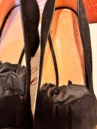 Mocassini Gucci Marmont Neri con Logo Oro