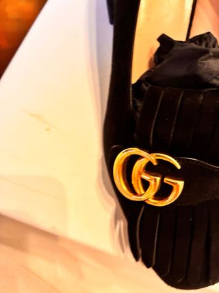 Mocassini Gucci Marmont Neri con Logo Oro