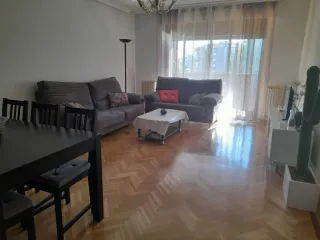 Habitacion con baño para universitaria