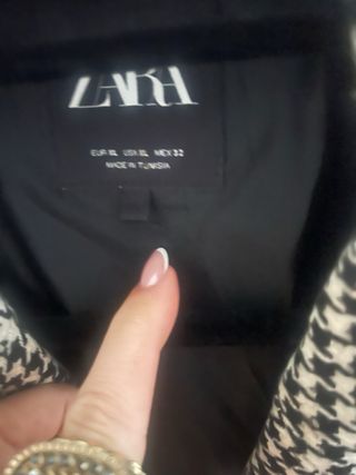 Conjunto Zara Chaqueta y Falda